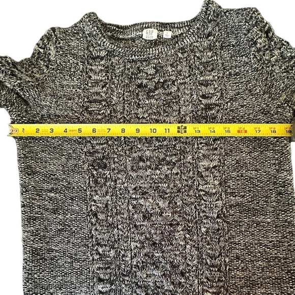 GAP Cable Knit Black & White Women’s Crew Neck Sweater • Used • Size: Large - Picture 2 of 6